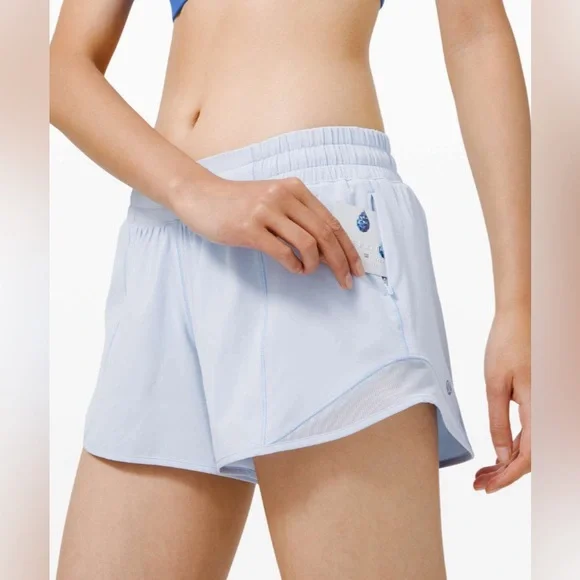 Lululemon Hotty Hot Short 4" Daydream Light Blue Women’s Size 4 - Picture 4 of 12